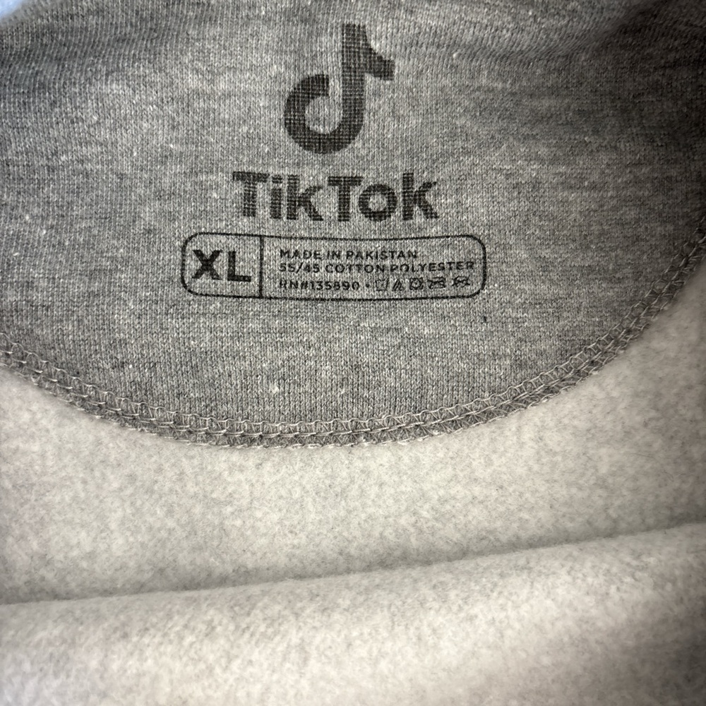 TikTok Gray Crewneck Sweater with Graphic Design. XL - Picture 3 of 6